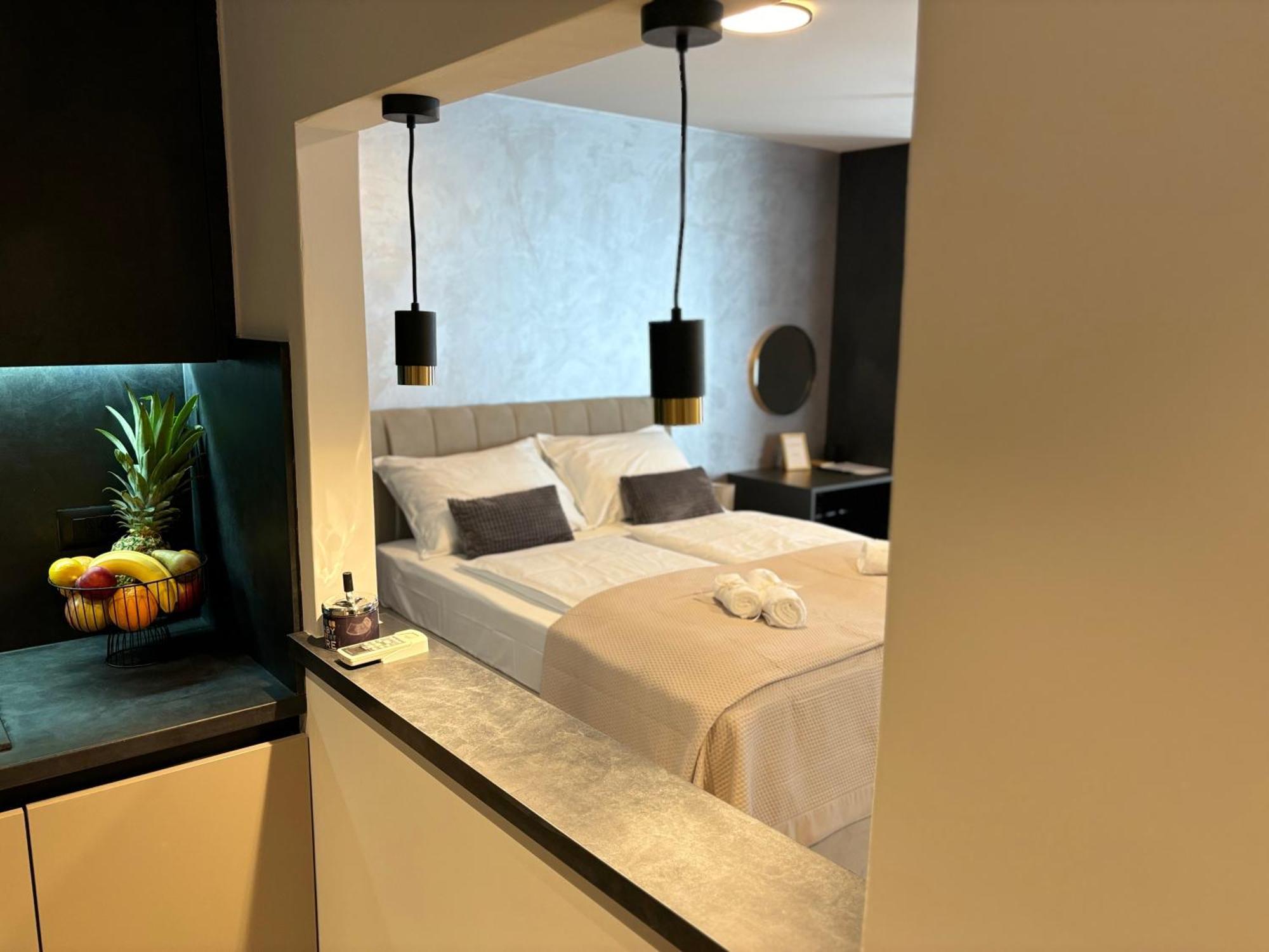 Studio Apartman Versi Old Town Zadar Extérieur photo